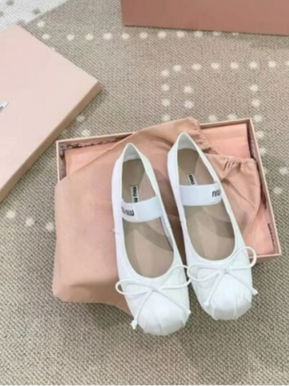 Miu Miu White Ballet Flats with Bow
